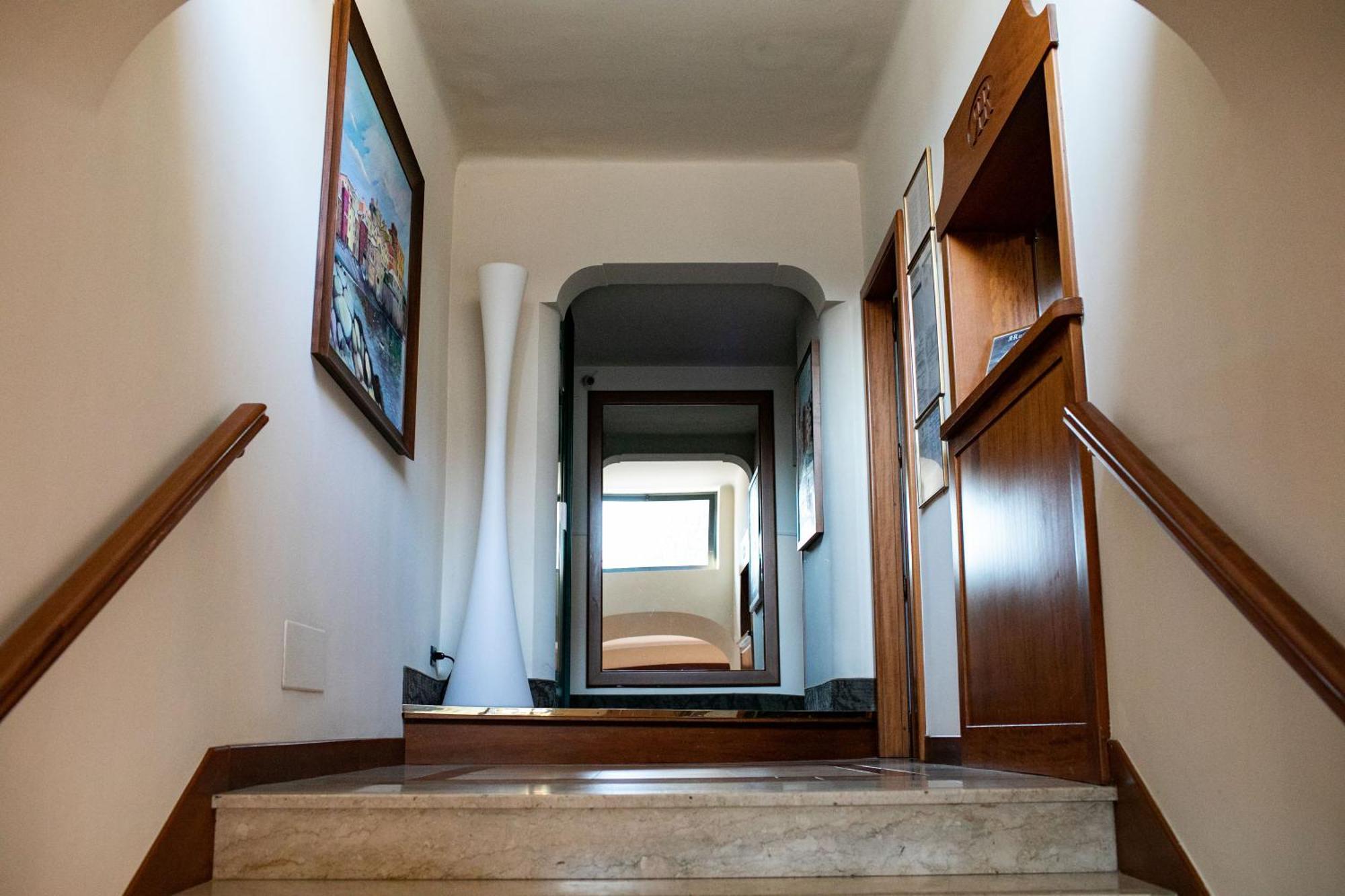 Rex Hotel Residence Gênes Extérieur photo